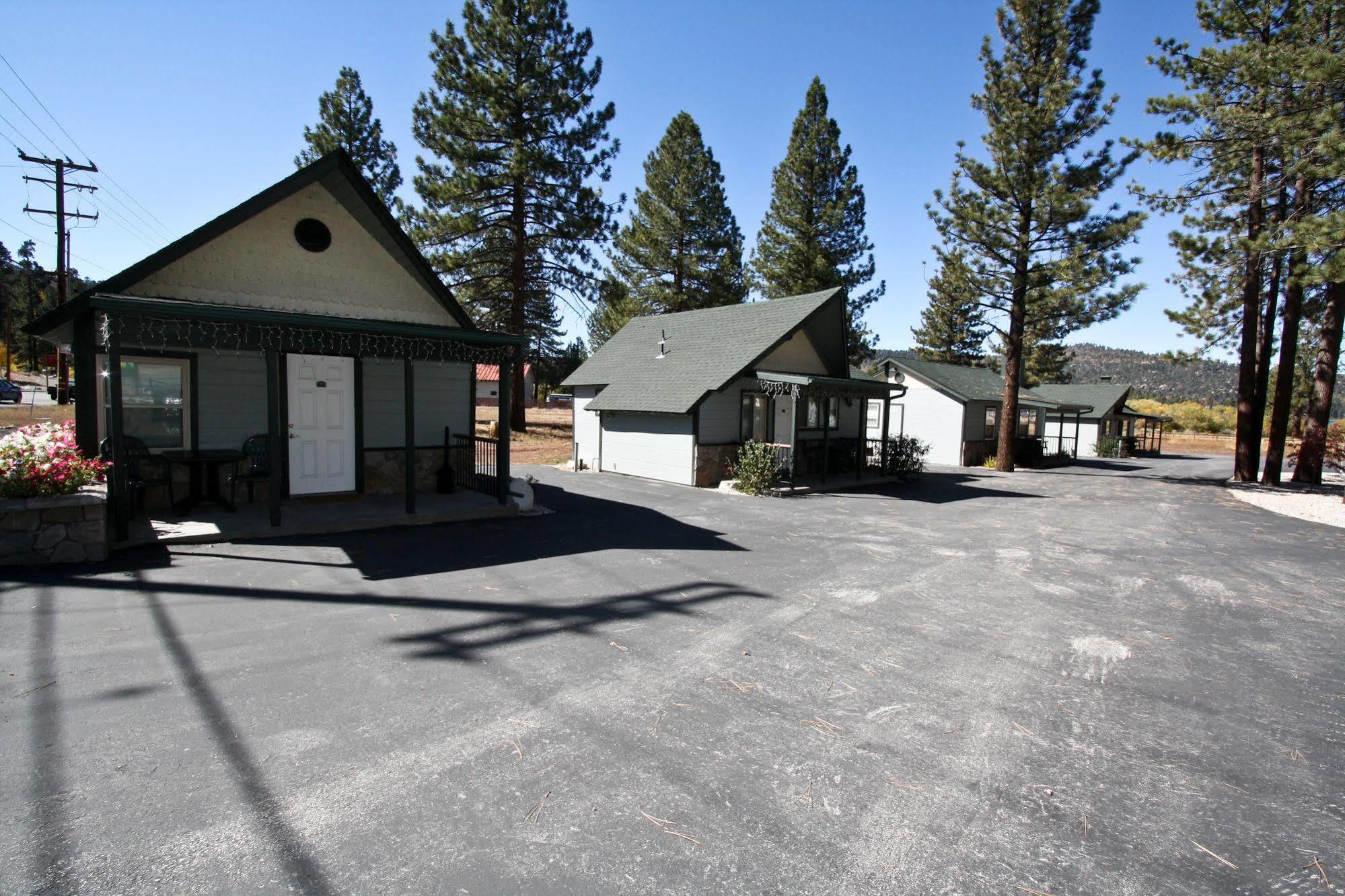 Bay Meadows Resort Big Bear Lake Exterior photo
