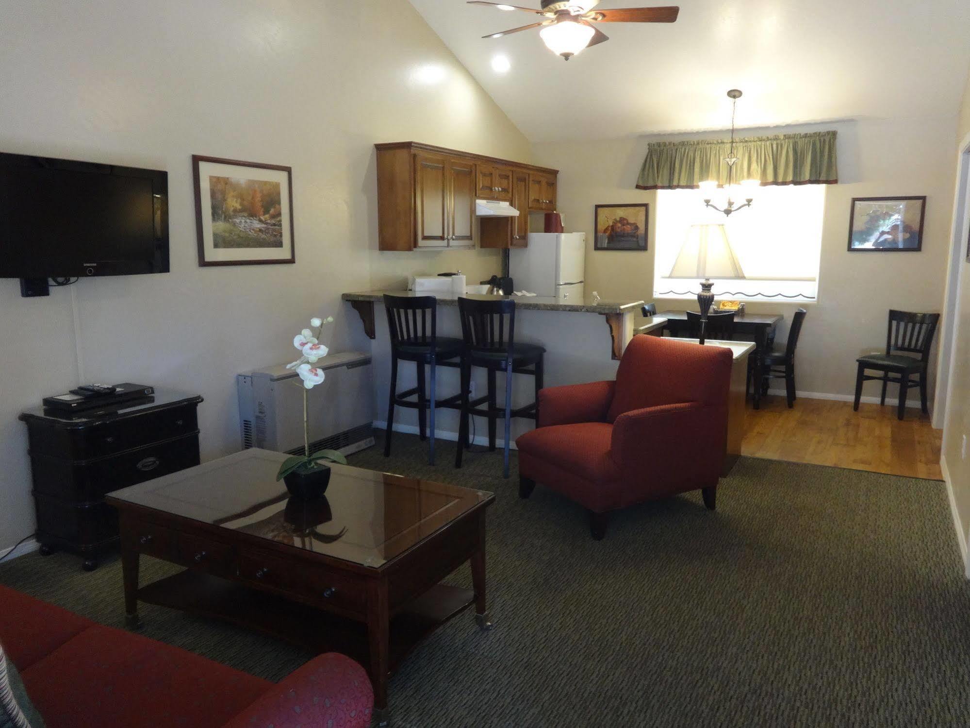 Bay Meadows Resort Big Bear Lake Exterior photo