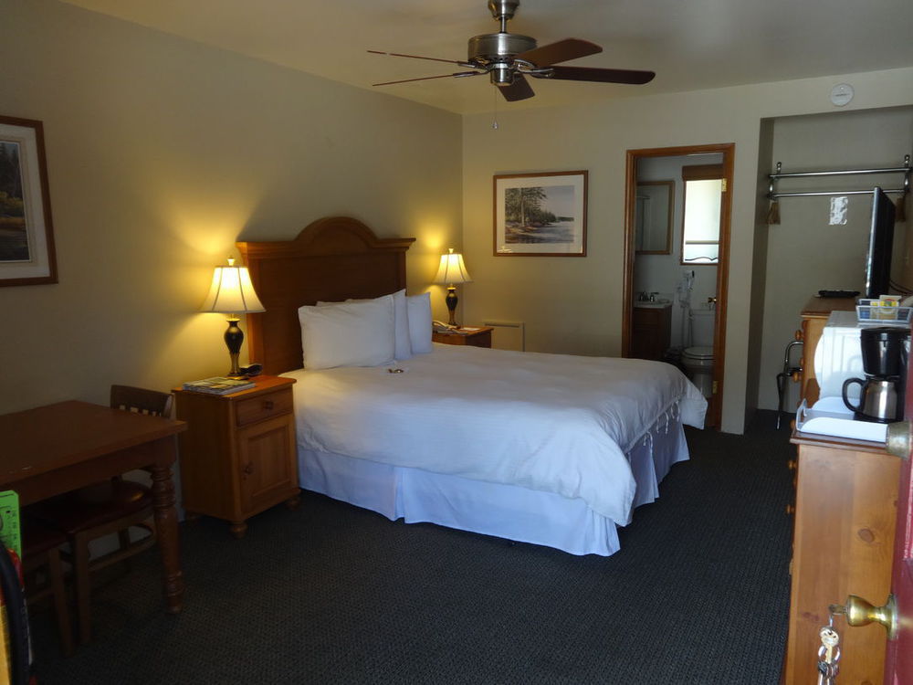 Bay Meadows Resort Big Bear Lake Room photo